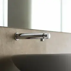 VAINSA - Llave para lavatorio a la pared - Temporizada hecho en bronce