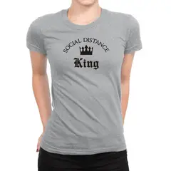 IDAKOOS - Polo de mujer Social Distance King.