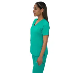 TWELVE - -conjunto scrub cruzado v - verde jade