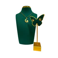 GENERICO - Pack Acero Collar con dije y Aretes - Luna y Estrella Dorado