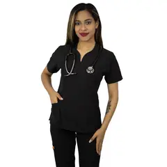 TWELVE - -conjunto scrub corazón - negro