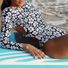 GENERICO - ROPA DE BAÑO - VICTORIA BELGRADO - NOA - BLANCO Y NEGRO