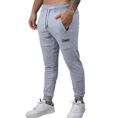 M MUSCLE MUSEUM - Jogger Deportivo Color Plomo Jaspeado Bolsillos con Cierre para Hombre