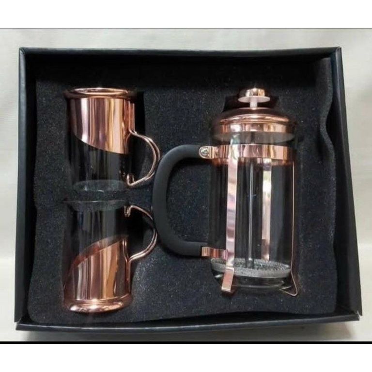 Cafetera Francesa con 2 tazas de vidrio bañado en cobre