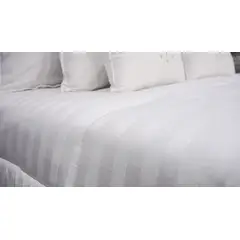 ARLIN TEXTIL - Edredon Duvet Premium Queen Color Blanco