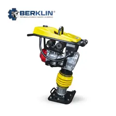 BERKLIN - VIBRO APISONADORA CON MOTOR HONDA GX160 CON TAPA