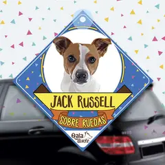 QALA DISEÑO - Colgante de auto 15x15 cm - - Perro Jack Russell