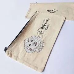 QALA DISEÑO - Cartuchera Bordada - - Perro Bichón Frisé
