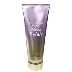 GENERICO - Crema vs VELVET PETALS