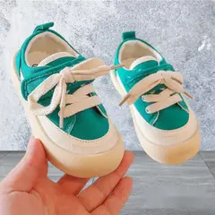 GENERICO - Zapatillas de Niño Hermosas de Tela con Pega Pega y Pasador Verde