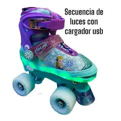 OKA - PATIN 4 RUEDAS CELESTE CON LUCES TALLA S