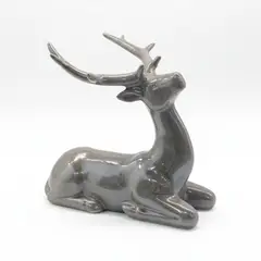 CONCEPT - Figura Decorativa Reno Sentado en Cerámica Gris