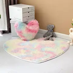 GENERICO - BAJADA DE CAMA CORAZON 100X100CM ARCOIRIS