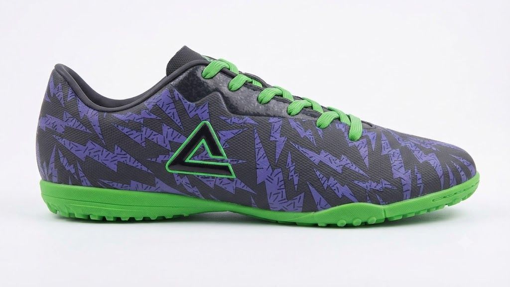 Zapatillas de fútbol adulto black