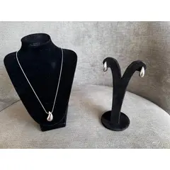 GENERICO - Set collar y aretes gota con tuercas plateado