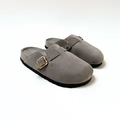 WHITE - Zuecos Chloe de cuero color plomo