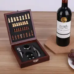 GENERICO - Set de Vino y Ajedrez 2 en 1, Elegancia y Diversión para Regalo