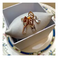 KAST PE - Aretes Elegantes Dayanna - Pendientes de Mujer