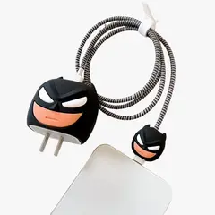 GENERICO - FUNDA PROTECTORA DE SILICONA PARA CARGADOR 20W IPHONE BATMAN