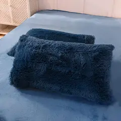 GOLDEN - EDREDÓN PIEL DE OSO DE 2 PLAZAS + 2 FUNDAS DE ALMOHADA AZUL MARINO