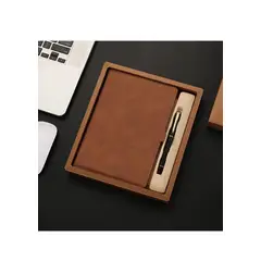 GENERICO - AGENDA CON BOLIGRAFO EN CAJA - MARRÓN