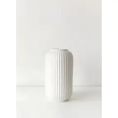 GENERICO - Jarrón Relieve Estilo Nórdico blanco ZALMOHADASPE