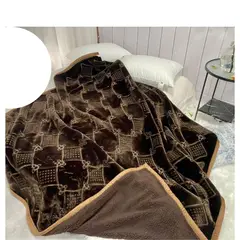 GOLDSUN - FRAZADA ATERCIOPELADA RELIEVE CON CARNERO