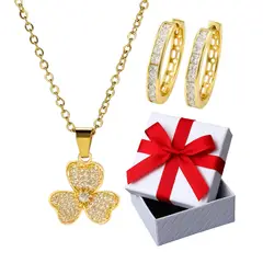 GENERICO - Collar Trébol 3 Hojas Regalo Novia Mamá Joya Acero Dorado