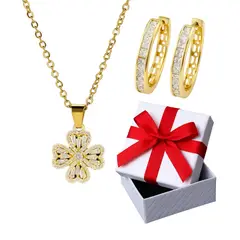 GENERICO - Collar Trébol Giratorio Regalo Novia Mamá Acero Dorado