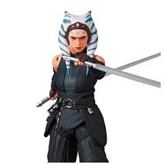 STAR WARS - Ahsoka MAFEX Nro 210 Ahsoka Tano