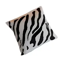 GENERICO - Cojin Minimalista Animal Print Negro 40*40
