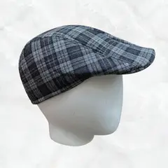 KAST PE - Boina Boomer Cuadros Gris con elástico interno Talla M