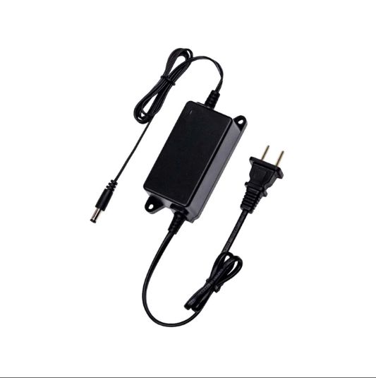Adaptador de Voltaje 12V 2A PFM320