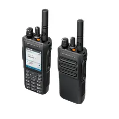 MOTOROLA - RADIO PORTATIL R7 VHF CON PANTALLA