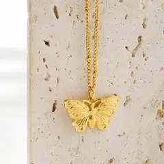 GENERICO - Collar para Mujer de Estilo Clásico Mariposa en Acero Inoxidable 304