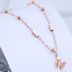 GENERICO - Collar para Mujer de Mariposa en Acero de Titanio de Una Sola Capa