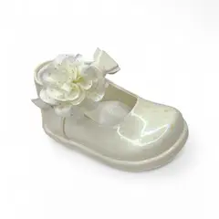 GENERICO - Zapato de Charol Nacar corazón pibe semi-ortopédico para bebé niña