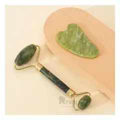 RYBIU IMPORT - Masajeador Facial de Piedra Jade Transportable Color Verde