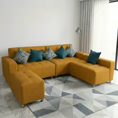 TODO SOBRE HOGAR - Sofá Seccional París 3 cuerpos + puff - Mostaza