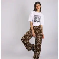BETWEEN US - Pantalón Animal Print