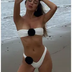 BETWEEN US - Bikini Strapless Rose