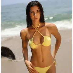 BETWEEN US - Bikini Lola