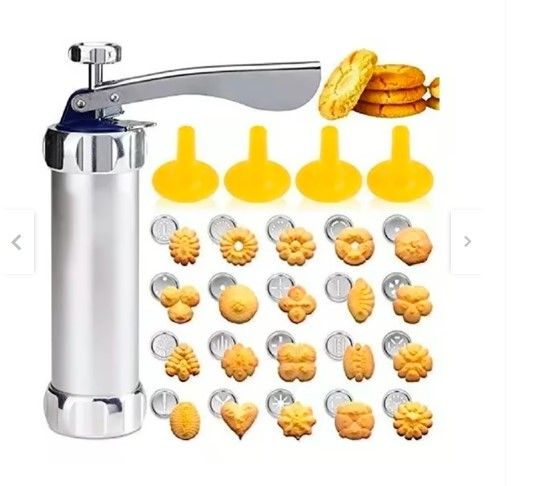 Maquina Para Galletas Y Decoración Con 14 Accesorios.