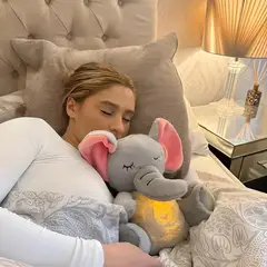 GENERICO - PELUCHE MUSICAL SENSORIAL RELAJANTE RESPIRA CON LUZ ELEFANTE