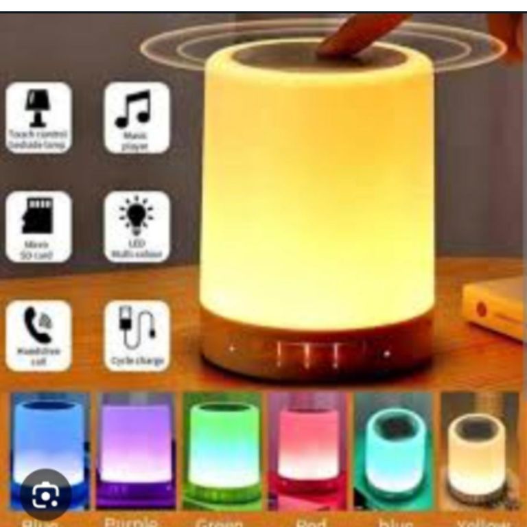 Lampara Parlante bluetooth touchRGB y luz blanca