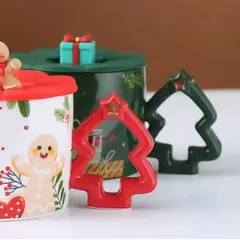 GENERICO - Taza Navidadeña con asa de arbolito