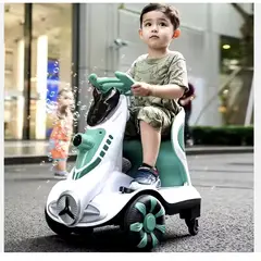 GENERICO - Carro Moto Eléctrico Robotin Lanza Burbujas Giro de 360°-VERDE