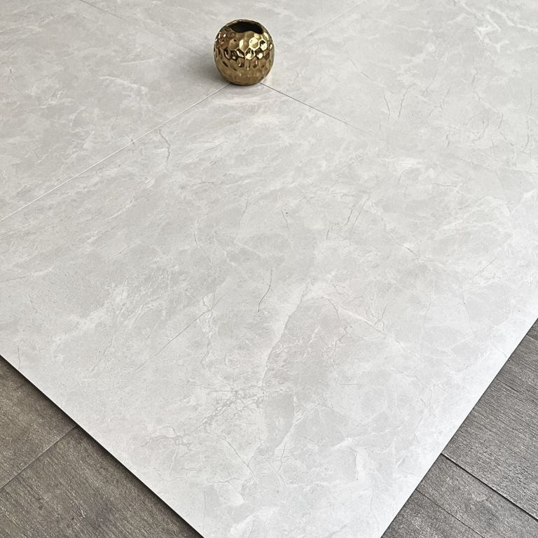 PORCELANATO NEW MATE PLATA 60X60cm 144m2