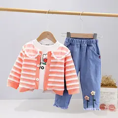 GENERICO - CONJUNTO DE NIÑA CON DETALLES DE FLORES - DE 3 PIEZAS