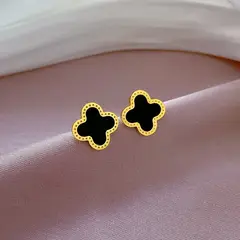 GENERICO - Aretes Trebol Cuatro Hojas con tuercas Negro